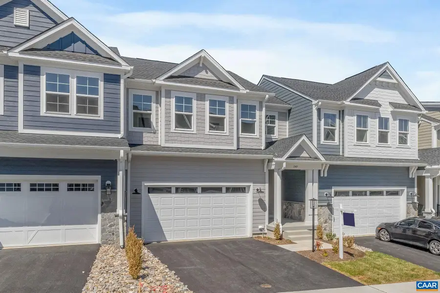 204 Marcella St, Charlottesville, VA 22911 - Image #3