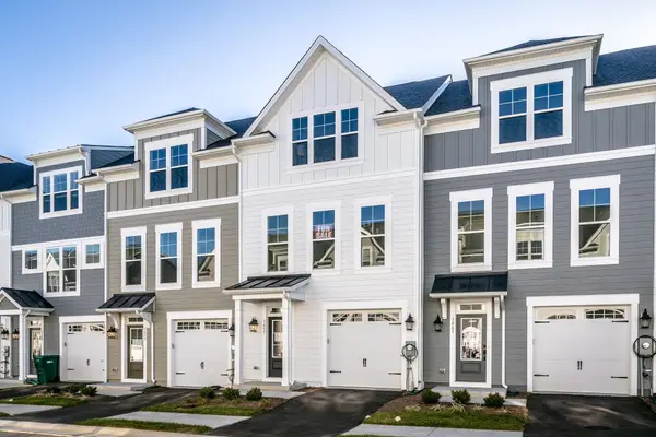 3488 Monterey Dr, Rockingham, VA 22801