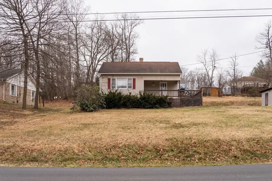 472 Mill Creek Rd, Luray, VA 22835 - Image #2