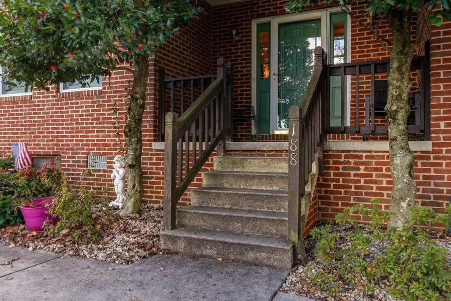 188 Emerald Dr, Harrisonburg, VA 22801 - Image #3