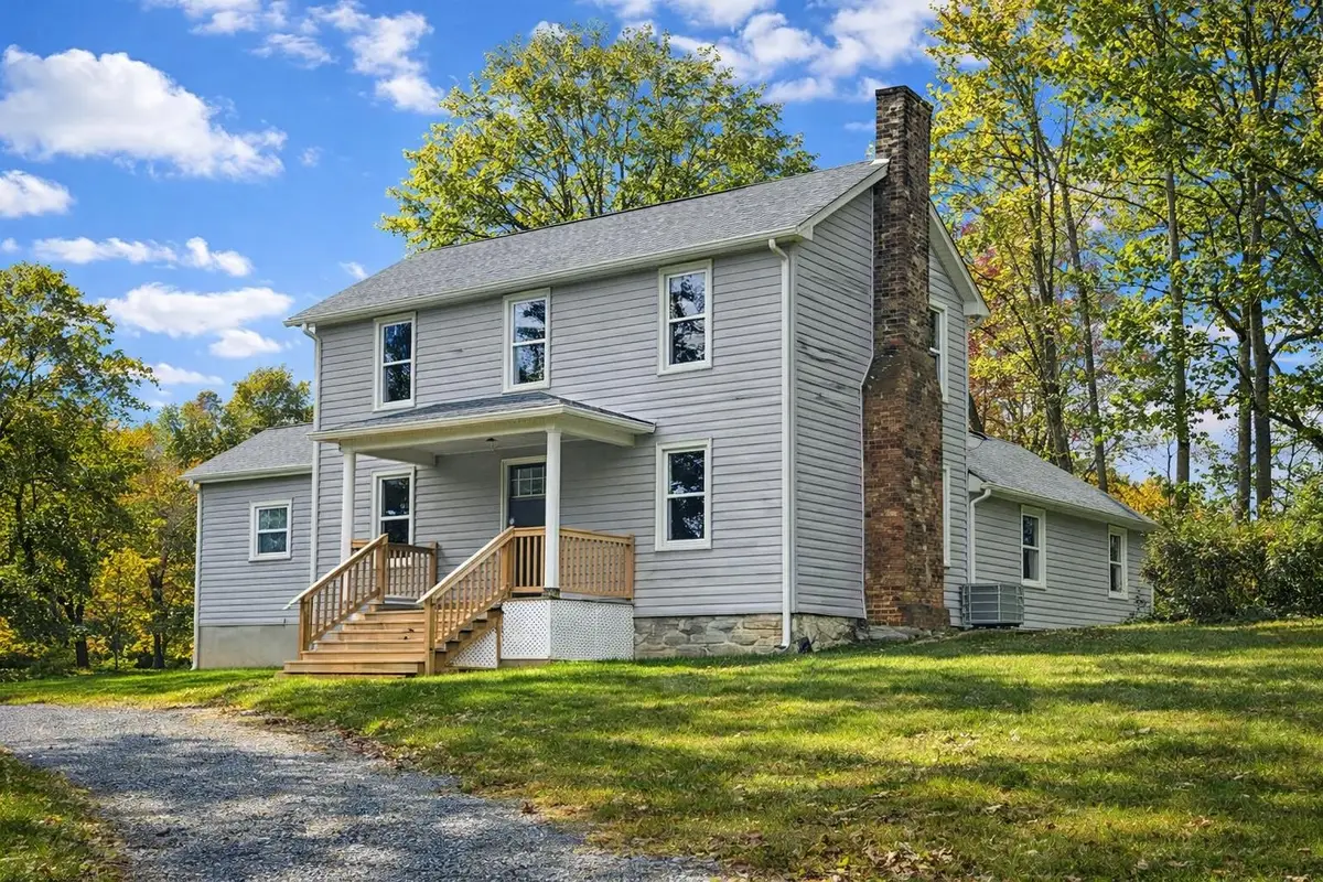 151 Steeles Ln, Raphine, VA 24473 - Image #1