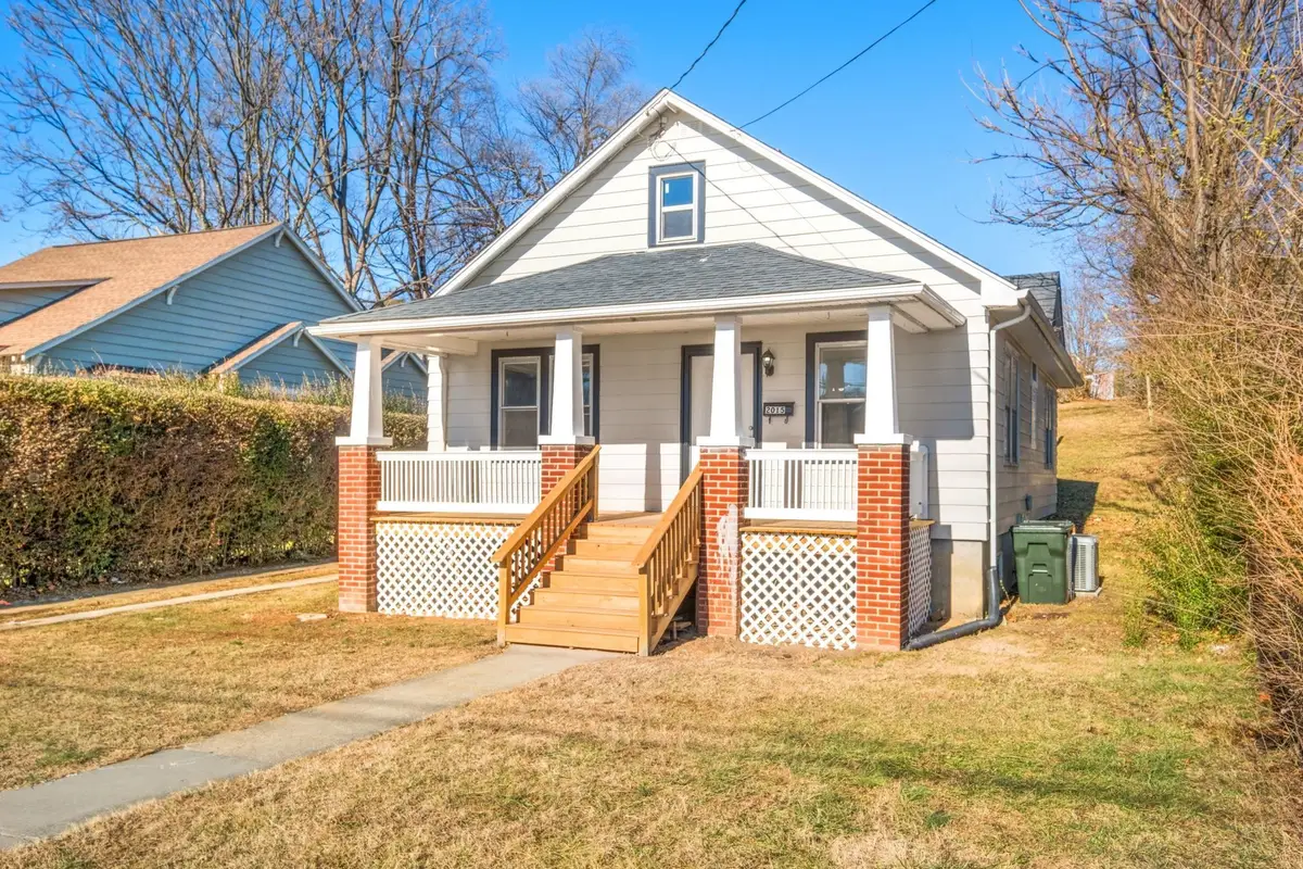 2015 Beverley St W, Staunton, VA 24401 - Image #1