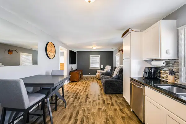 948 Delphine Ave S, Waynesboro, VA 22980