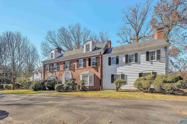 934 Commander Dr, Roanoke, VA 24019