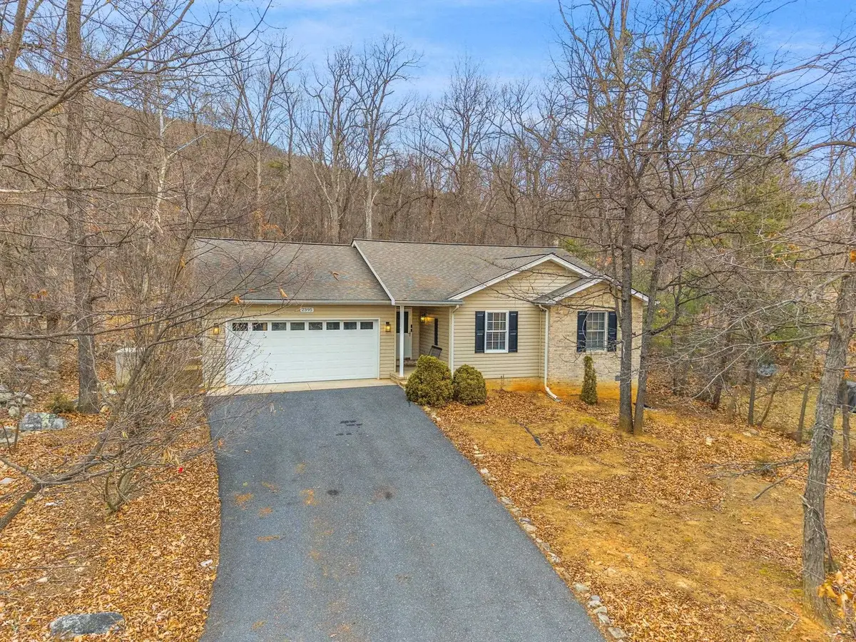 2395 Hopkins Dr, McGaheysville, VA 22840 - #1