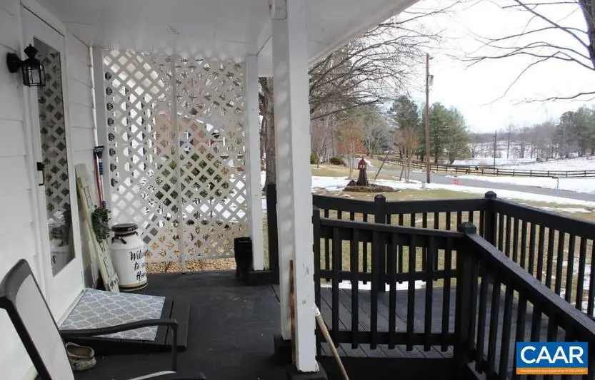 495 Blue Run Rd, Stanardsville, VA 22973 - #2