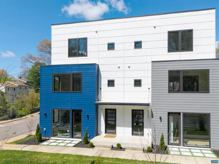 985 5th St Sw, Charlottesville, VA 22902 - Image #2