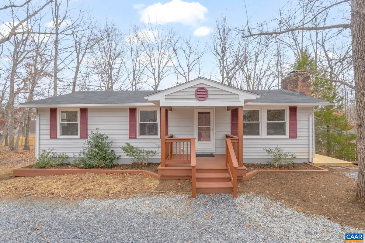 15 Smokewood Dr, Palmyra, VA 22963 - Image #1
