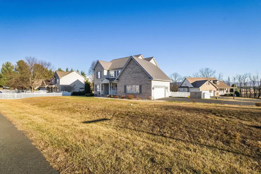 6 Little John Ct, Waynesboro, VA 22980 - Image #3
