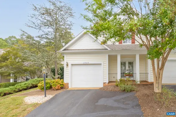 2325 Ravenswood Ct, Charlottesville, VA 22911