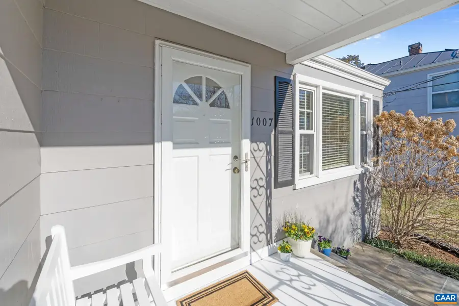 1007 Montrose Ave, Charlottesville, VA 22902 - Image #3