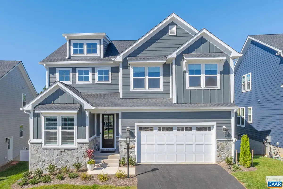 1169 Sablewood Dr, Charlottesville, VA 22911 - Image #1