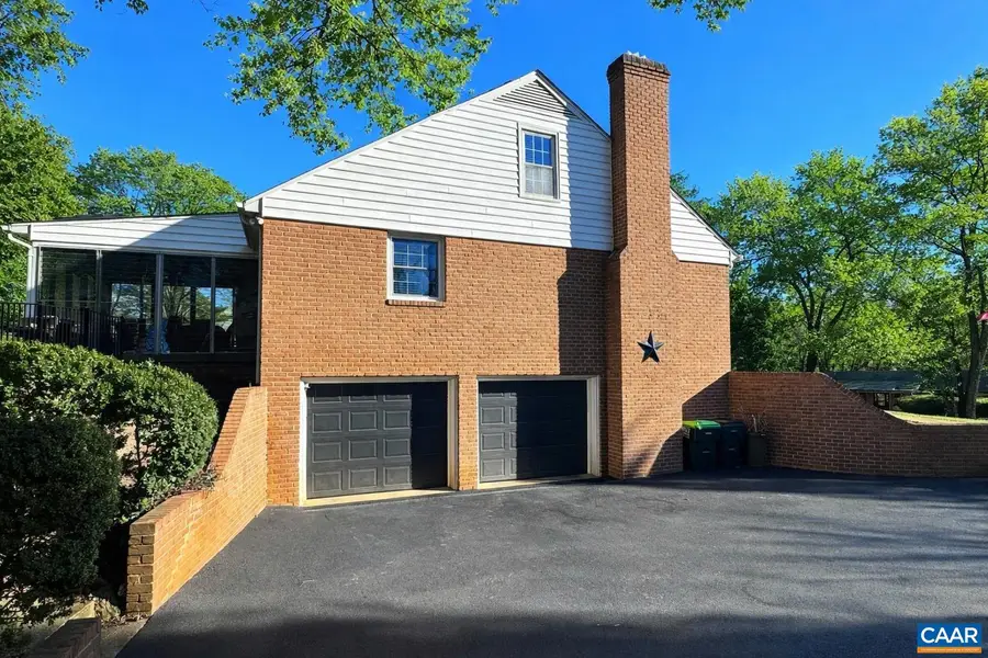 310 Dover Rd, Charlottesville, VA 22901 - Image #2