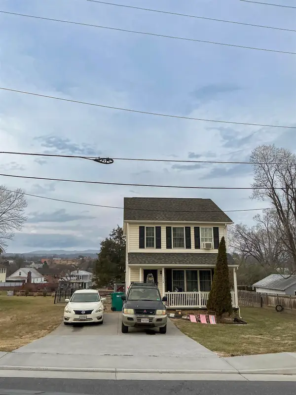 124 Linville Ave S, Broadway, VA 22815