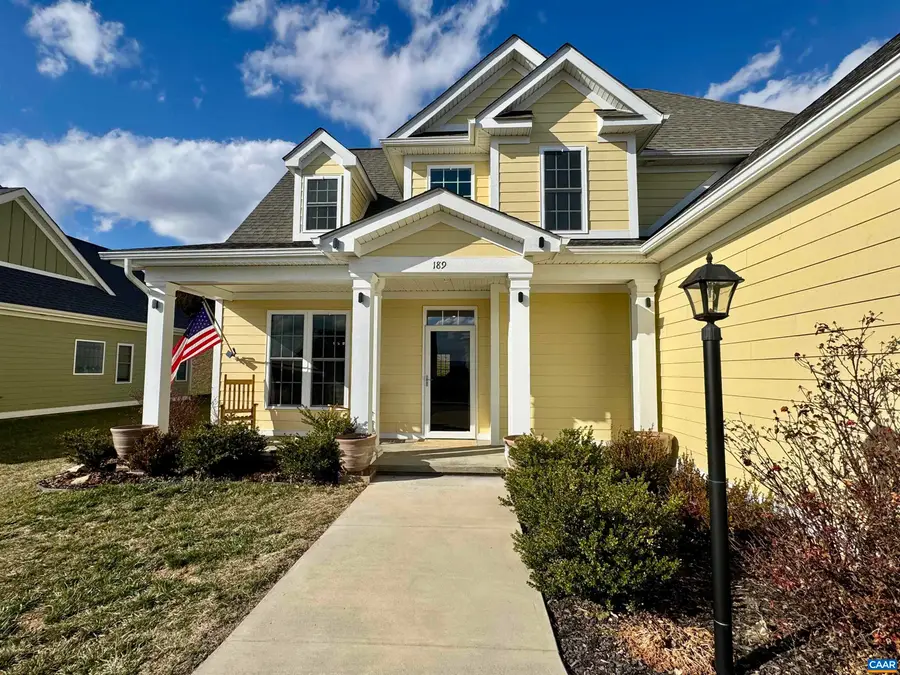 189 Windsor Dr, Fishersville, VA 22939 - Image #2