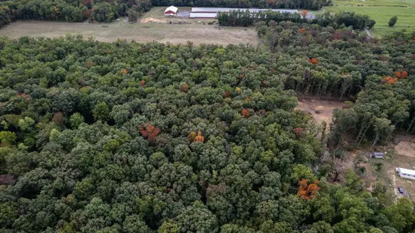 000 Richland Ln, Grottoes, VA 24441