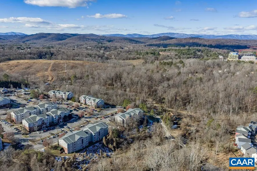 725 Denali Way, Charlottesville, VA 22903 - Image #2