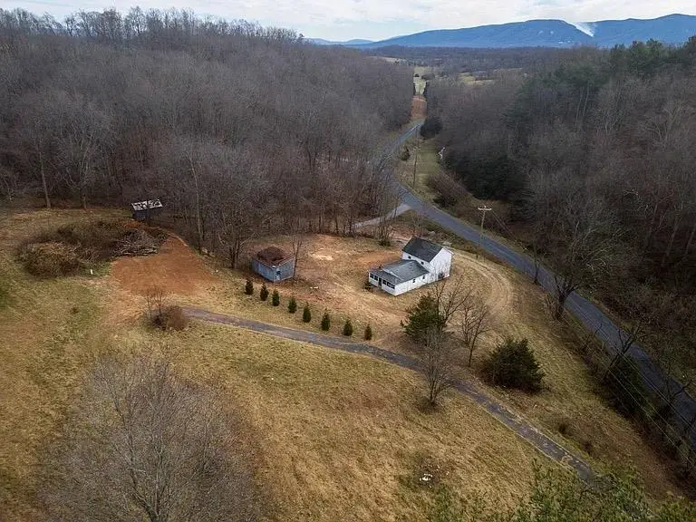 1099 Broadhead School Rd, Greenville, VA 24440 - Image #1