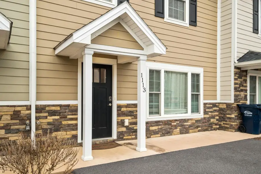 1113 Harvest Ct, Massanetta Springs, VA 22801 - Image #2