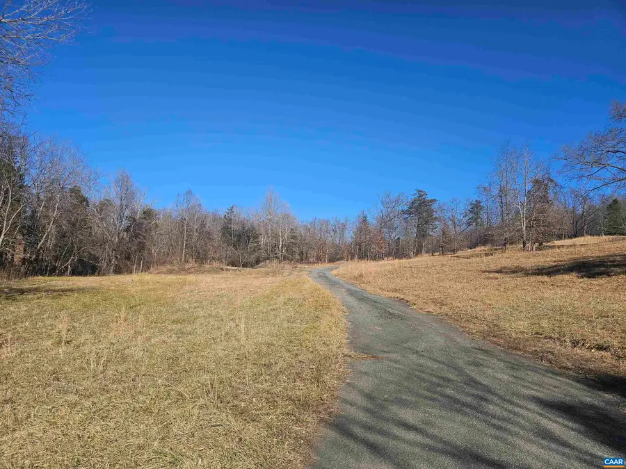 7 ac Castle Rock Rd, Afton, VA 22920 - Image #3