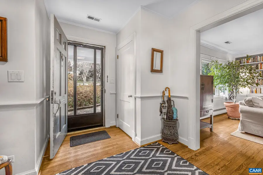 810 Tunlaw Pl, Charlottesville, VA 22903 - #3