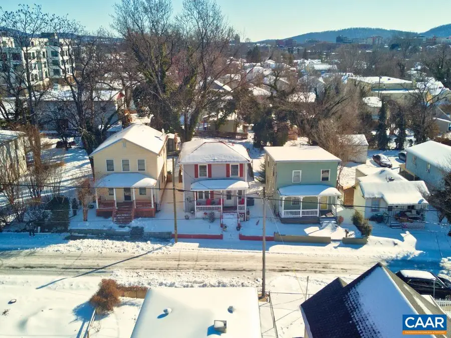 352 10 1/2 St Nw, Charlottesville, VA 22903 - #2