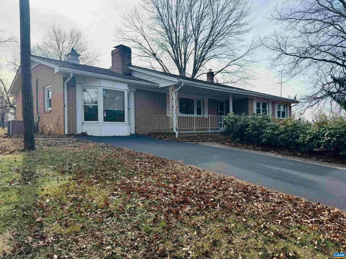 87 Mine Branch Rd, Crimora, VA 24431 - Image #1