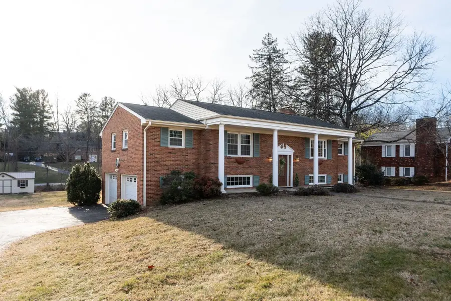 966 Northgate Ave, Waynesboro, VA 22980 - Image #3