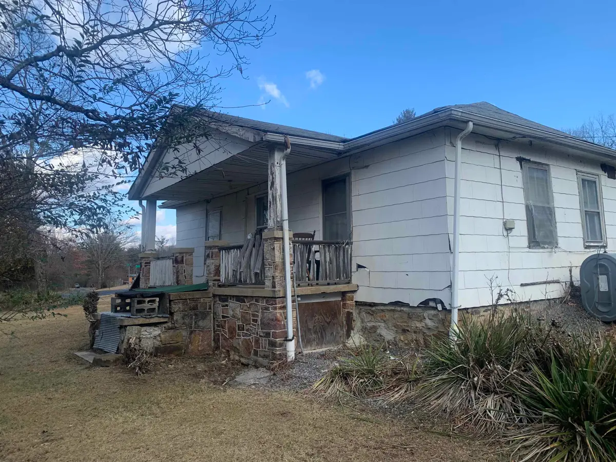 100 Edgewood Dr, Warm Springs, VA 24484 - #1