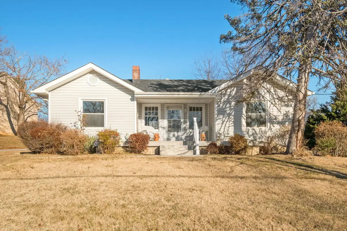 1910 Goose Creek Rd, Waynesboro, VA 22980 - Image #1