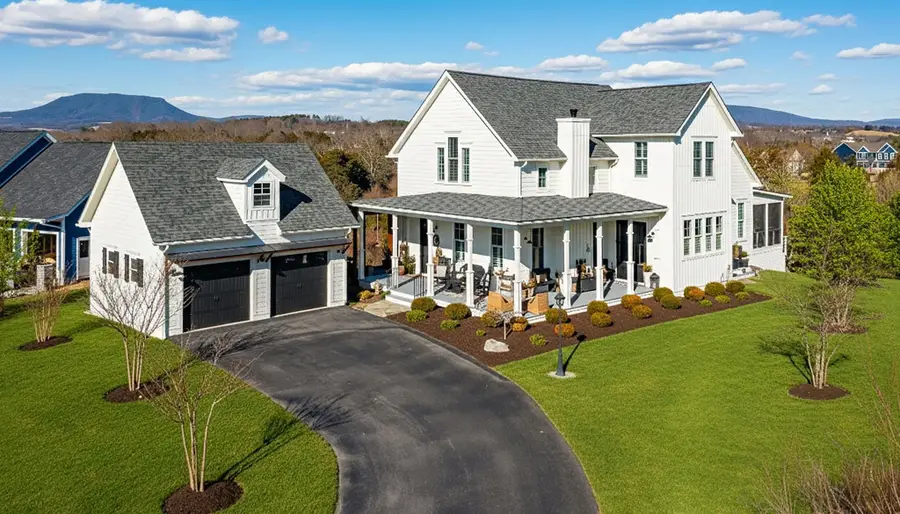 10 Cora Ln, Lexington, VA 24450 - #2