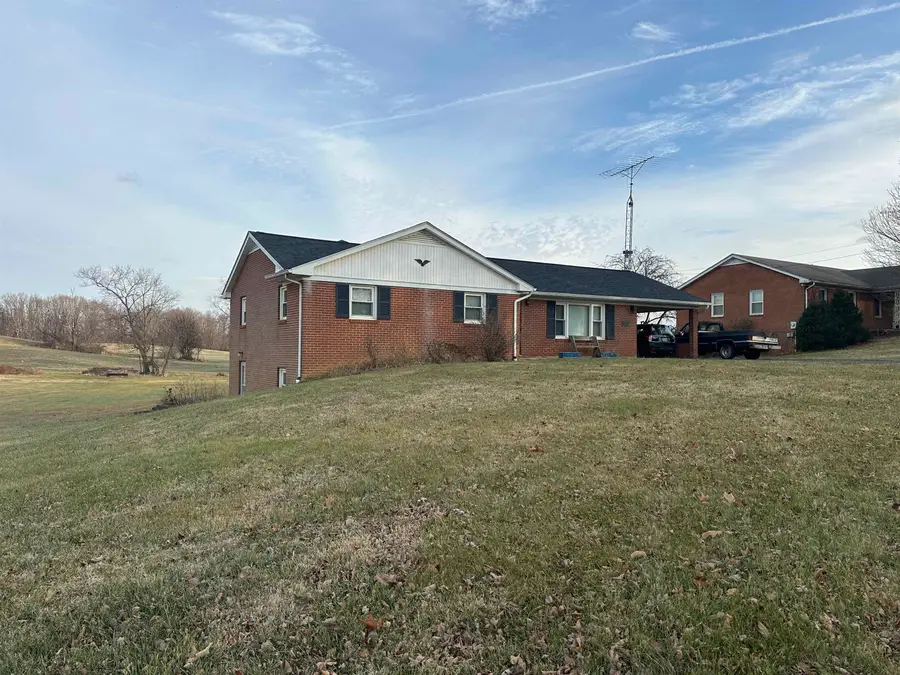 490 Kindig Rd, Waynesboro, VA 22980 - #2