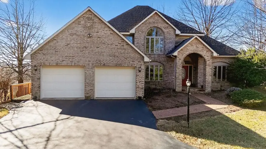 35 Taliaferro Dr, Churchville, VA 24421 - #2