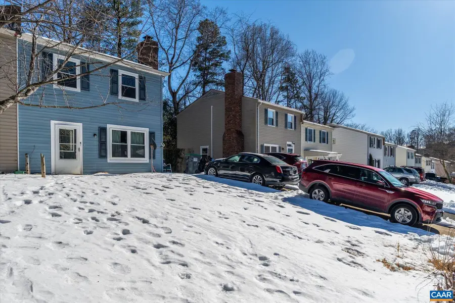 802 Orangedale Ave, Charlottesville, VA 22903 - Image #3