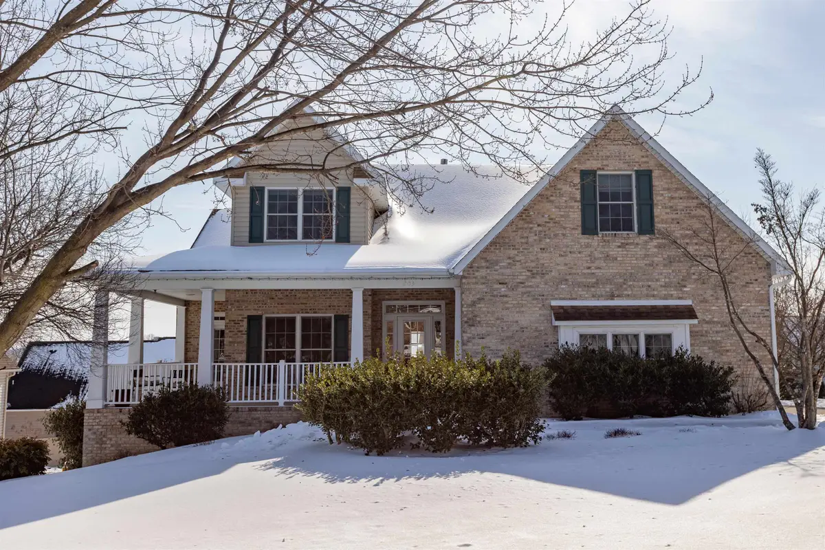 203 Keswick Cir, Dayton, VA 22821 - #1