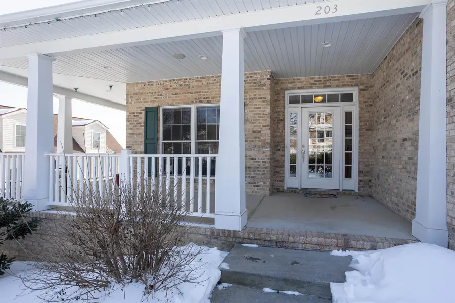 203 Keswick Cir, Dayton, VA 22821 - #2