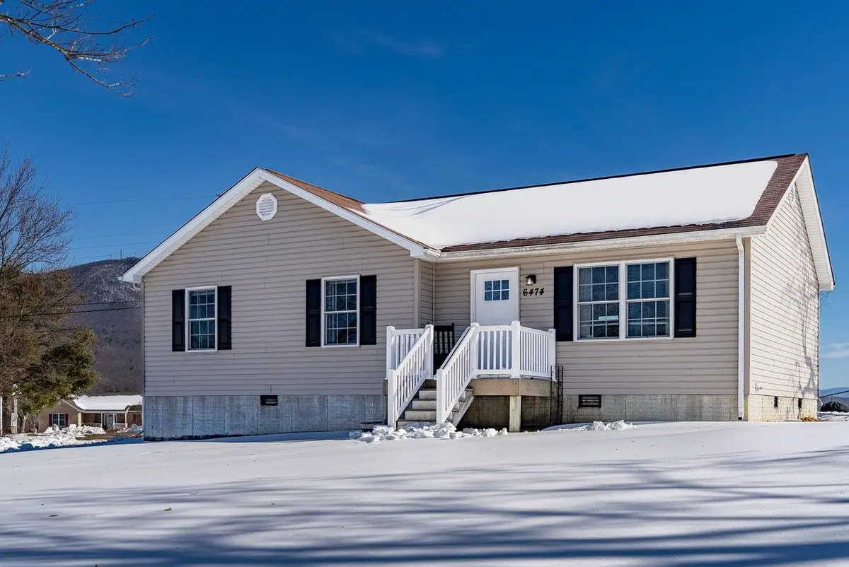 6474 Donnagail Dr E, Penn Laird, VA 22846 - Image #1