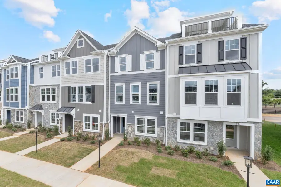 754 Park Ridge Dr, Crozet, VA 22932 - Image #3