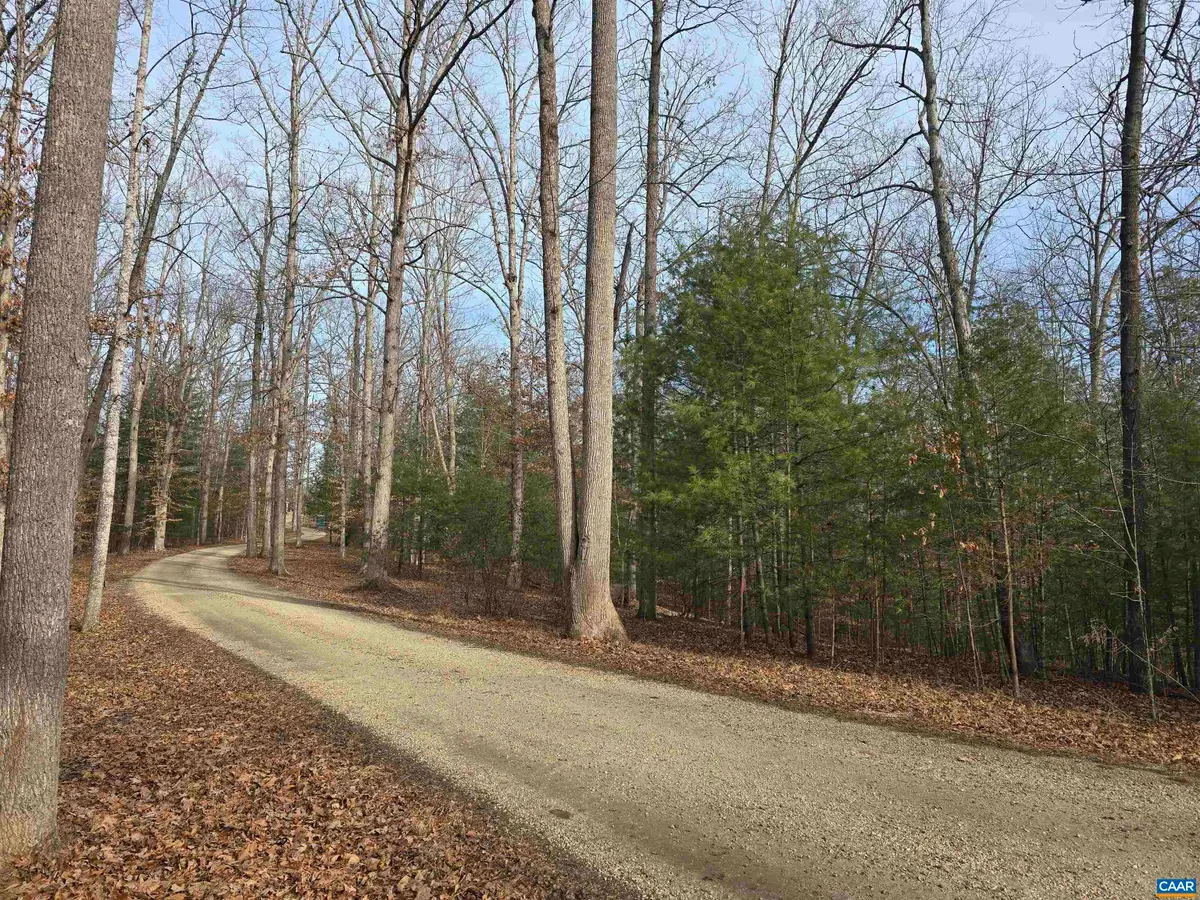 5 Runaway Ln, Stanardsville, VA 22973 - #1
