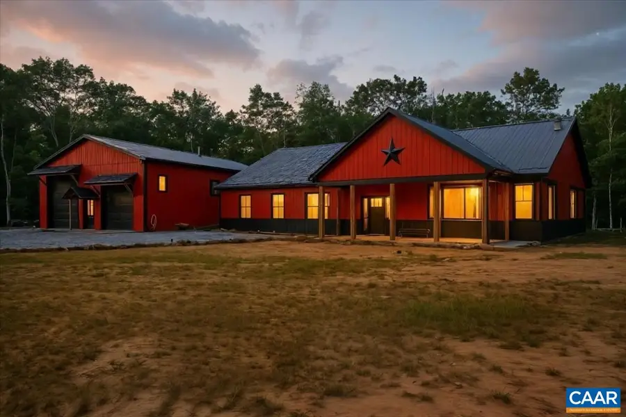 1568 Bent Creek Rd, Concord, VA 24538 - #2