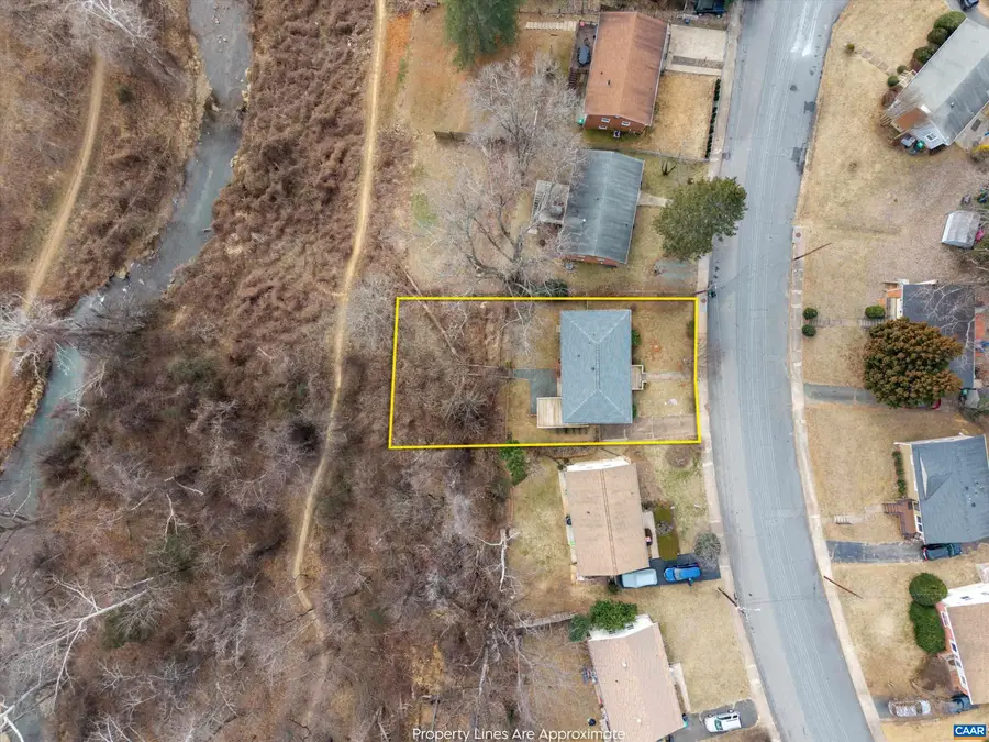 1204 Holmes Ave, Charlottesville, VA 22901 - #3