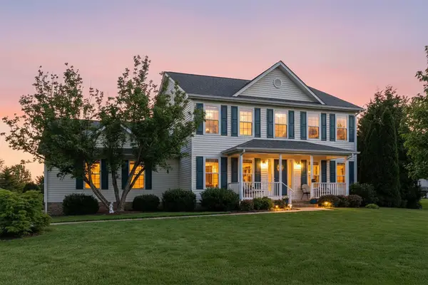 419 Wyndham Hill Dr, Fishersville, VA 22939