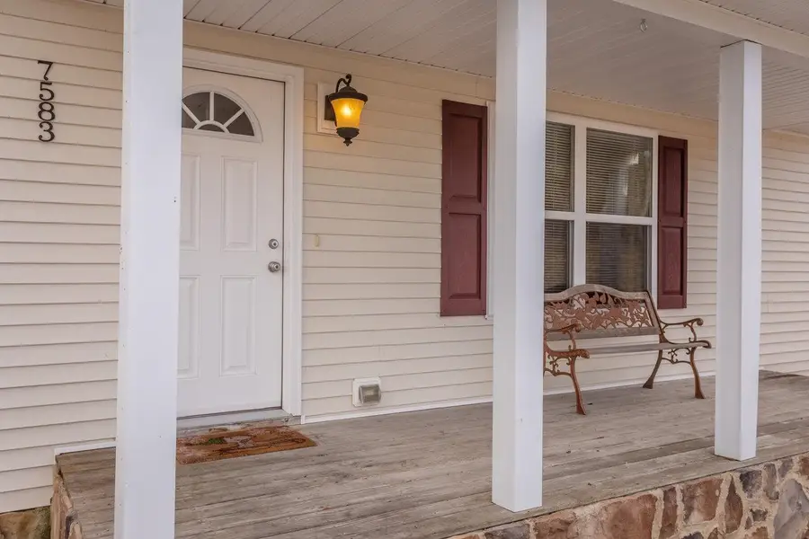 7583 Ford View Rd, Weyers Cave, VA 24486 - #2