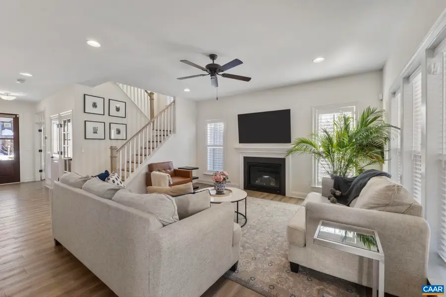 162 Agatha Ridge Ln, Crozet, VA 22932 - #3