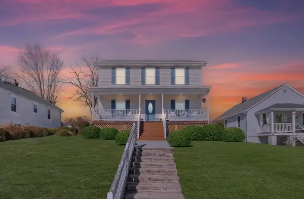 853 Sherwood Ave, Waynesboro, VA 22980