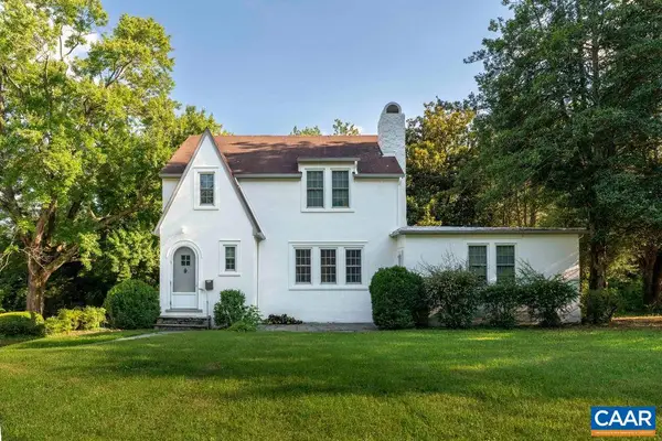 2203 Stadium Rd, Charlottesville, VA 22903