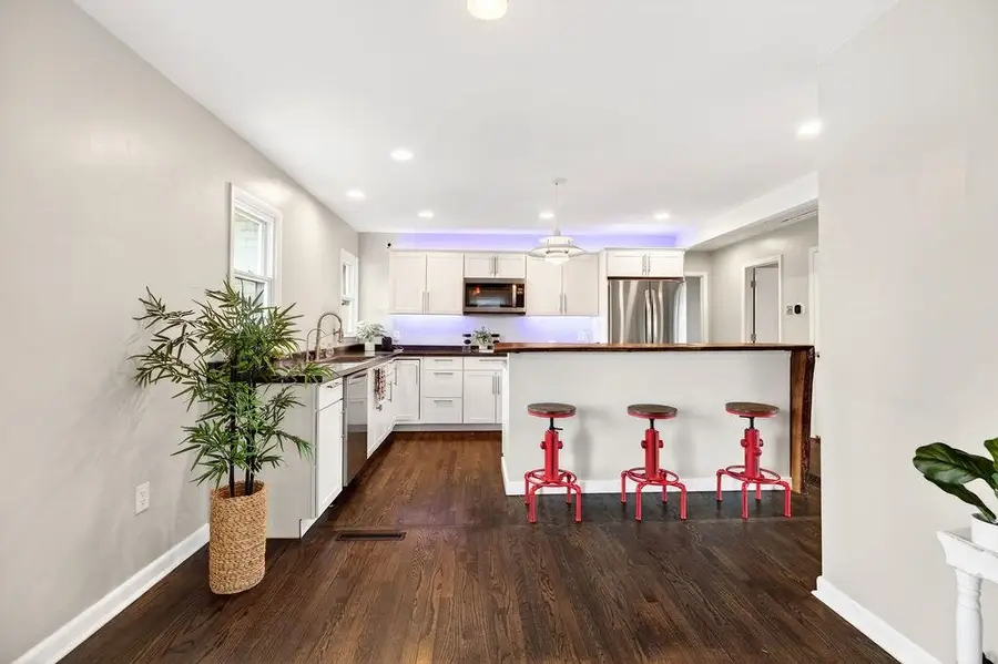 725 Aintree Pl, Staunton, VA 24401 - #3