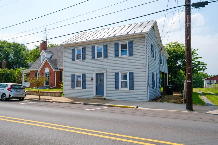 9525 Congress St S, New Market, VA 22844 - #3