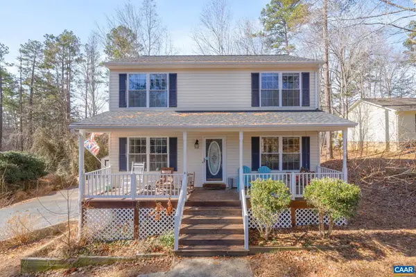 8 Deerpath Rd, Palmyra, VA 22963
