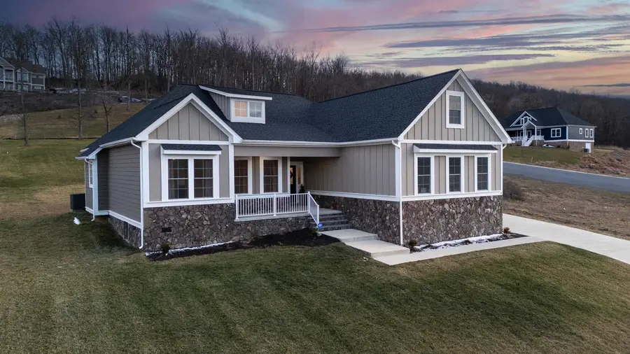 45 Rolling Oaks Dr, Fishersville, VA 22939 - #2